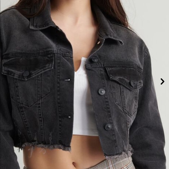 Black cropped jean jacket - Picture 2 of 2